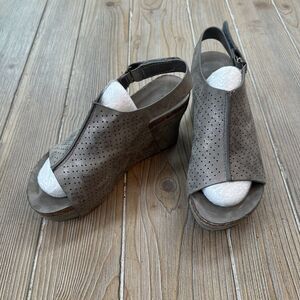 Pierre Dumas Metallic Gray Sling back Wedge Platforms Open Toe Size 7
